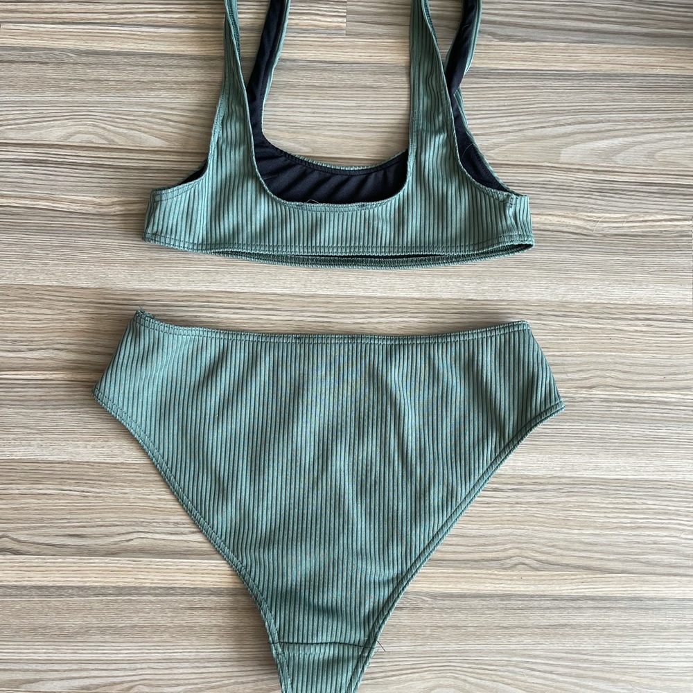 Women’s bikini